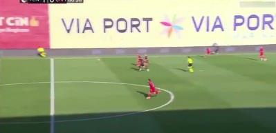 Hamza Akman'ın boş kaleye atamadığı gol sa&ccedil; baş yoldurdu