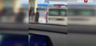 Rus plakayı okuyamayıp &lsquo;Putin&rsquo; yazan iş&ccedil;i tazminatsız işten kovuldu