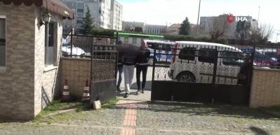 17 yaşındaki zanlı balkondan girip uyurken &ouml;ld&uuml;rd&uuml;! Korkun&ccedil; cinayette yeni gelişme