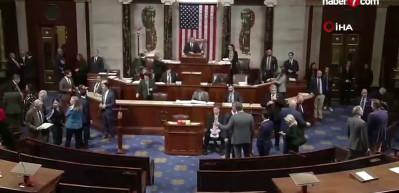 ABD Senatosu, Trump'ın İran'a saldırılarını kısıtlayan "savaş yetkileri" tasarısını reddetti