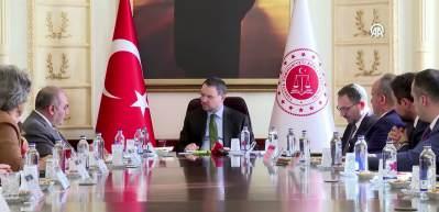 Adalet Bakanı Akın G&uuml;rlek'ten G&uuml;listan Doku soruşturmasıyla ilgili kararlılık mesajı