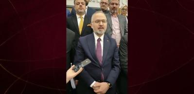 AK Parti'li Yıldız'dan İzmir B&uuml;y&uuml;kşehir Belediye Başkanı Tugay'a "Meclis kapatma" tepkisi