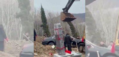 &Ccedil;in'de 20 milyonluk ara&ccedil; sahibinin yanına g&ouml;m&uuml;ld&uuml;! Olayla ilgili inceleme başlatıldı