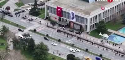 İBB Meclisi&rsquo;nde denetim raporu tartışması: usuls&uuml;zl&uuml;k ve bor&ccedil; iddiaları g&uuml;ndemde