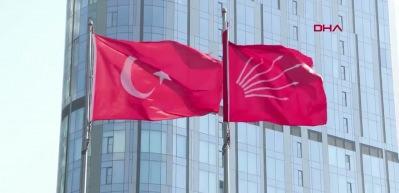 &Ouml;zg&uuml;r &Ouml;zel 'yetkisi yok' demişti! İmza ortaya &ccedil;ıktı