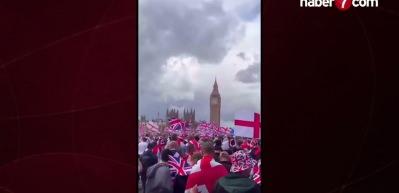 ABD&rsquo;li Valentina Gomez'in İngiltere'ye girişi yasakladı