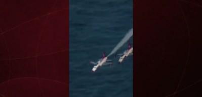 G&ouml;ky&uuml;z&uuml;nde &ccedil;elik kanatların muazzam dansı: T&uuml;rk Yıldızları mest etti