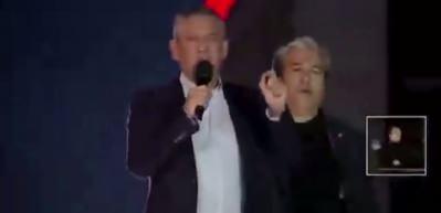 &Ouml;zg&uuml;r &Ouml;zel'den siyasilere tehdit! 