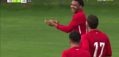 Trabzonspor yarım saatte 2 transferi bitirdi