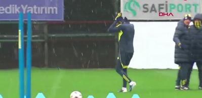 Fenerbah&ccedil;e - Başakşehir! Muhtemel 11'ler