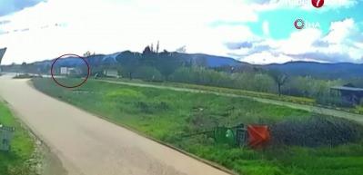Kastamonu'da Tofaş'ın ikiye b&ouml;l&uuml;nd&uuml;ğ&uuml; feci kazanın g&ouml;r&uuml;nt&uuml;leri ortaya &ccedil;ıktı