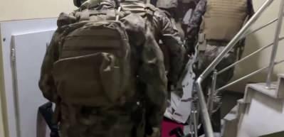 Tokat merkezli 4 ilde silah ka&ccedil;ak&ccedil;ılığı operasyonunda 44 kişi g&ouml;zaltına alındı
