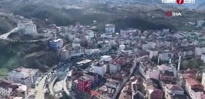 Belediye başkanından g&ouml;r&uuml;lmemiş teşvik: 10 &ccedil;ocuk yapana sıfır ara&ccedil;, 8 &ccedil;ocuk yapan iş imkanı