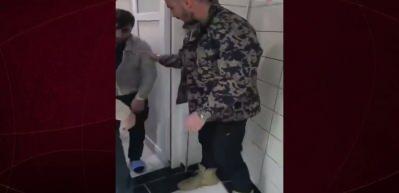 15 yıl kesin hapis cezasıyla aranan zanlı cami tuvaletinde yakalandı