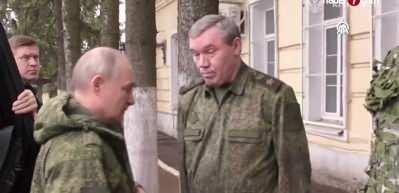 Putin, Rusya&rsquo;nın stratejik n&uuml;kleer g&uuml;c&uuml;n&uuml; geliştirmeye devam edeceklerini bildirdi