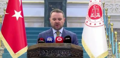 Akın G&uuml;rlek: Bu s&uuml;re&ccedil; bizzat CHP delegelerinin başvurularıyla başladı