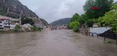 Amasya&rsquo;da eğitime sel engeli: 1 g&uuml;n ara verildi