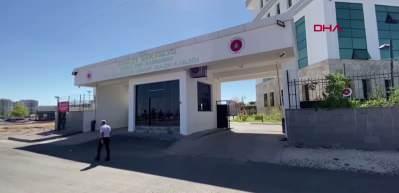 Diyarbakır'da 15 yaşındaki H&uuml;lya evinde silahla vurularak &ouml;ld&uuml;r&uuml;ld&uuml;!