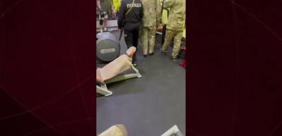 Ukrayna'da askere alma merkezinin g&ouml;revlileri spor salonunda darbedildi