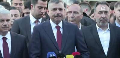 Bakan Mustafa &Ccedil;ift&ccedil;i kazada yaralanan polis memurunun şehit olduğunu duyurdu