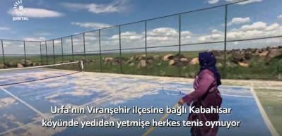 H&uuml;lya Avşar kendisine meydan okuyan Urfalı Fatma'ya yanıt verdi! "İlk fırsatta oradayım"
