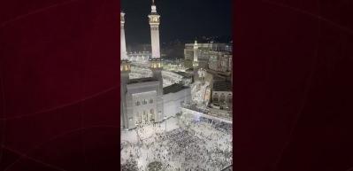 Milyonlarca Hacı adayı Kabe'ye akın etti