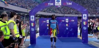 Transfer piyasası karıştı! Napoli oyuncusu i&ccedil;in İstanbul rekabeti