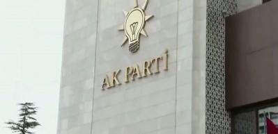 AK Parti'de 4 ilde g&ouml;rev değişikliği