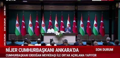 Erdoğan, Nijer Cumhurbaşkanı Abdurrahman Tchiani'yi resmi t&ouml;renle karşıladı