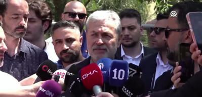 Fenerbah&ccedil;e'nin yeni teknik direkt&ouml;r&uuml;n&uuml; canlı yayında 'Kesin' diyerek duyurdular