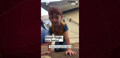 Gazze&rsquo;li miniğin T&uuml;rk&ccedil;e s&ouml;zleri y&uuml;rekleri ısıttı