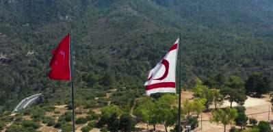Rum itfaiyeciden KKTC'ye yasa dışı giriş