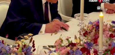 ABD Başkanı Trump, İran ile mutabakat zaptını Versay'da imzaladı