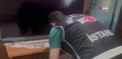CHP'li Seferihisar Belediyesi'ne "r&uuml;şvet" operasyonunda 15 kişi g&ouml;zaltına alındı
