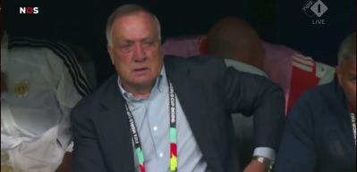 Dick Advocaat D&uuml;nya Kupası tarihinin en yaşlı teknik direkt&ouml;r&uuml; oldu.