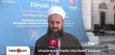  D&uuml;nyanın d&ouml;rt bir yanından hadis alimleri İstanbul'da buluştu! Uluslararası Hadis Meclisleri başladı