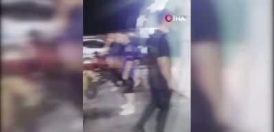 Ey&uuml;psultan'da motosikletlilere silahlı saldırı: 3 yaralı