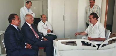K&uuml;lt&uuml;r ve Turizm Bakanı Mehmet Nuri Ersoy'dan İbrahim Tatlıses'e s&uuml;rpriz ziyaret!