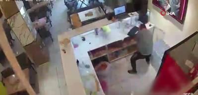  Y&uuml;ksekova'da kafede mutfak t&uuml;p&uuml; bomba gibi patladı