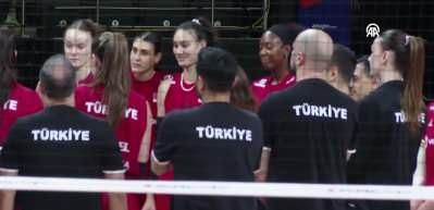 A Milli Kadın Voleybol Takımı, VNL'nin ikinci haftasında 4'te 4 yaptı