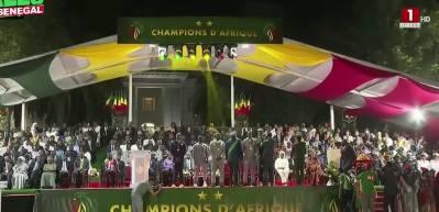 Cumhurbaşkanından Senegal'e anlamlı mesaj: Namazınızı kılın, Sadio Mane imamınız olsun