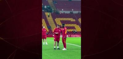 Galatasaray'da tarihi satış kapıda: Davinson Sanchez kul&uuml;p tarihine ge&ccedil;ebilir!