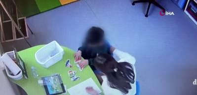 Mersin'de otizmli &ccedil;ocuğa şiddet uygulayan s&ouml;zde &ouml;ğretmen su&ccedil;&uuml;st&uuml; yakalandı