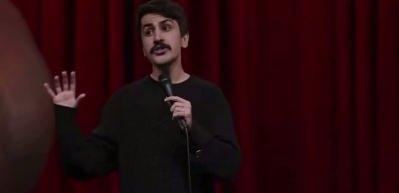 S&ouml;zde komedyen Deniz G&ouml;ktaş  Kur'an-ı Kerim ile alay etti!