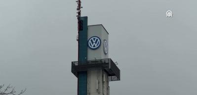 Volkswagen, 4 fabrikasını kapatıp d&uuml;nya genelinde 100 bin kişiyi işten &ccedil;ıkaracak