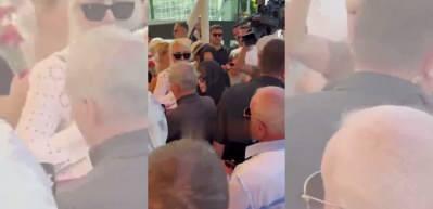 Al yazmalısından İlyas'ına son veda: T&uuml;rkan Şoray Kadir İnanır'ın cenazesinde zor anlar yaşadı