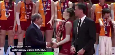 Galatasaray Şampiyonlar Ligi'nde: Sarı kırmızılı ekibe dev turnuva i&ccedil;in &ouml;zel davet geldi