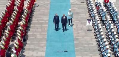 Mehter NATO zirvesi'ne damga vurdu! Bulgar yazardan mehter hayranlığı