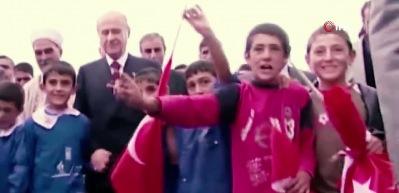MHP Lideri Bah&ccedil;eli i&ccedil;in genel başkanlığının 30. yıl d&ouml;n&uuml;m&uuml;ne &ouml;zel şarkı