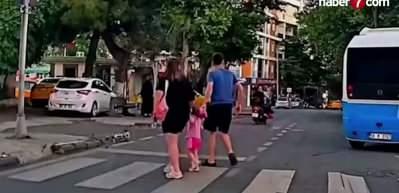 Yol vermeyen motorcuya skuter fırlattı: Hatalar zinciri pahalıya m&acirc;l oluyordu